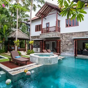villa-annecy.hotelsseminyak.net/